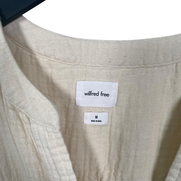 Wilfred Aritzia Size M Adda Gauzy Long Sleeve Button Up Blouse in Light Sand - Picture 8 of 9